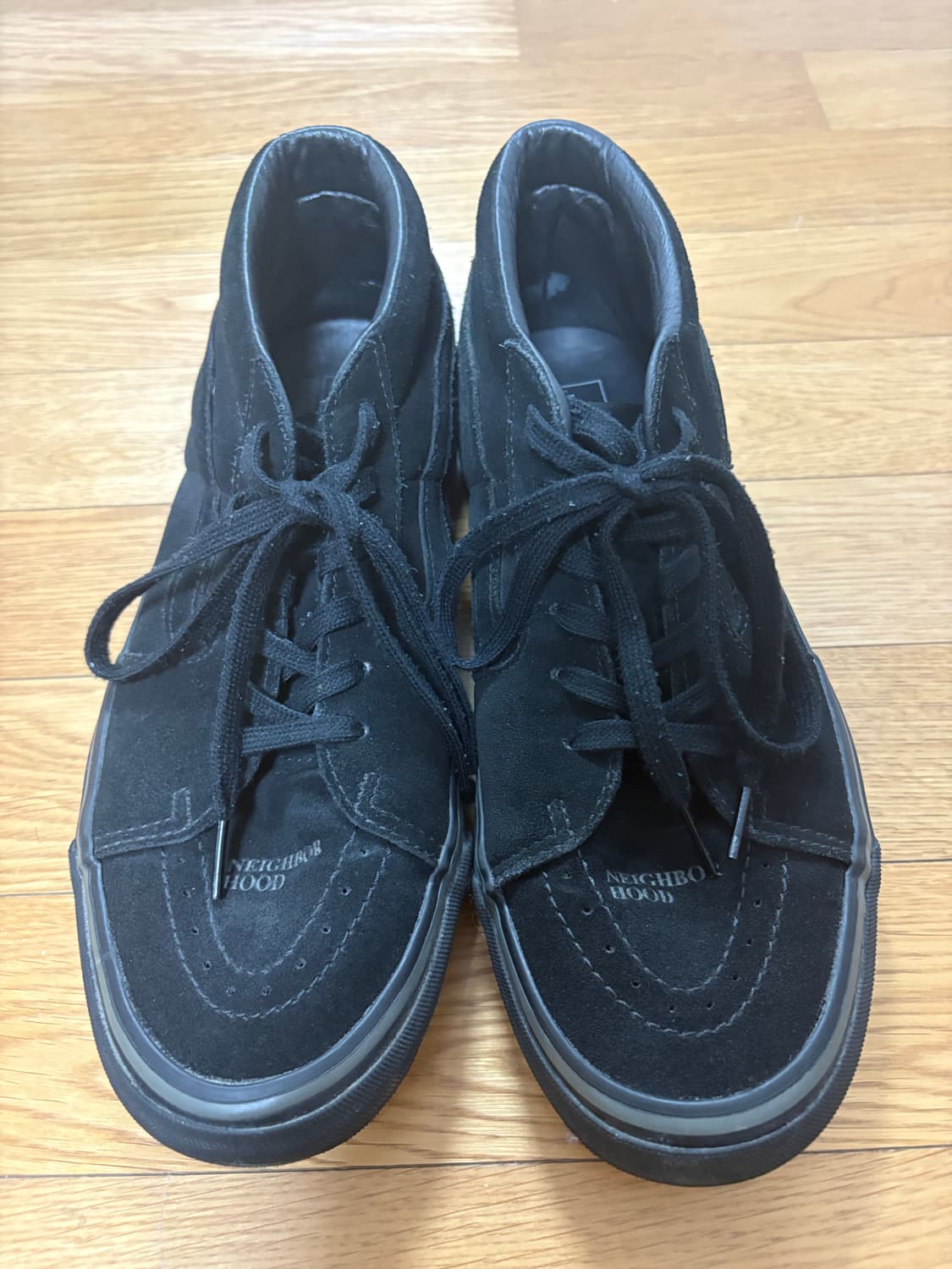 반스 네이버후드 미드 상품이미지1