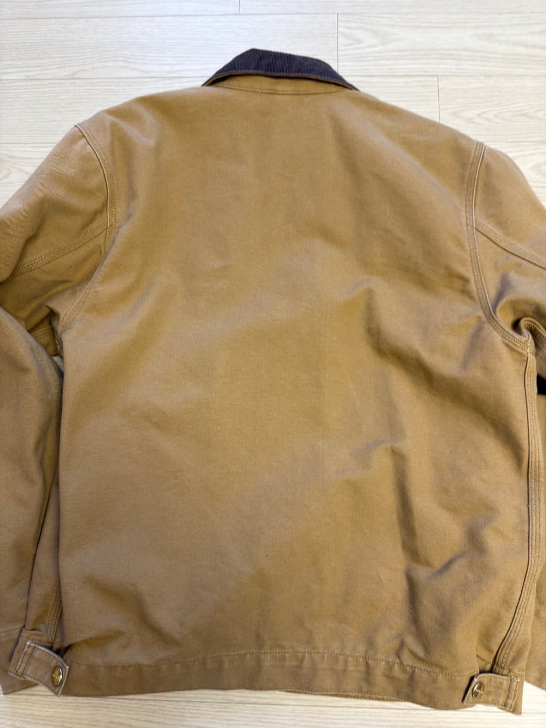 칼하트 디크로이트 자켓 언라인드 팝니다. 상품이미지2