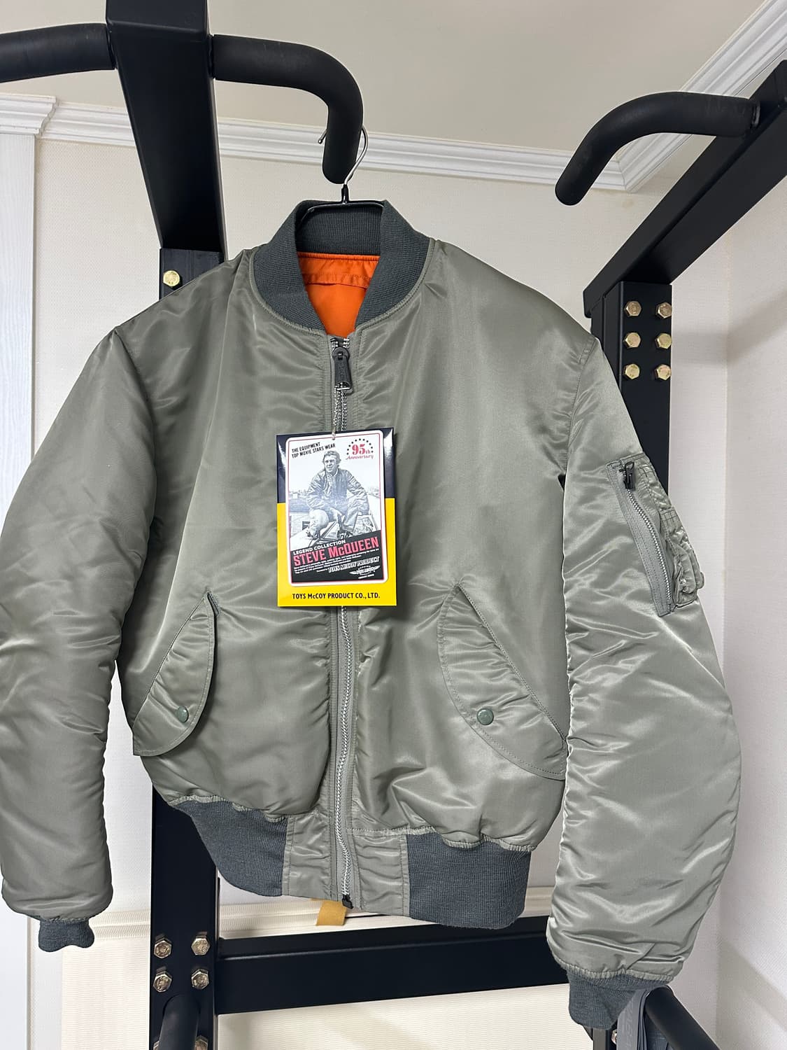 토이즈맥코이 MA-1 스티븐 맥퀸 XXL 판매합니다. 상품이미지1