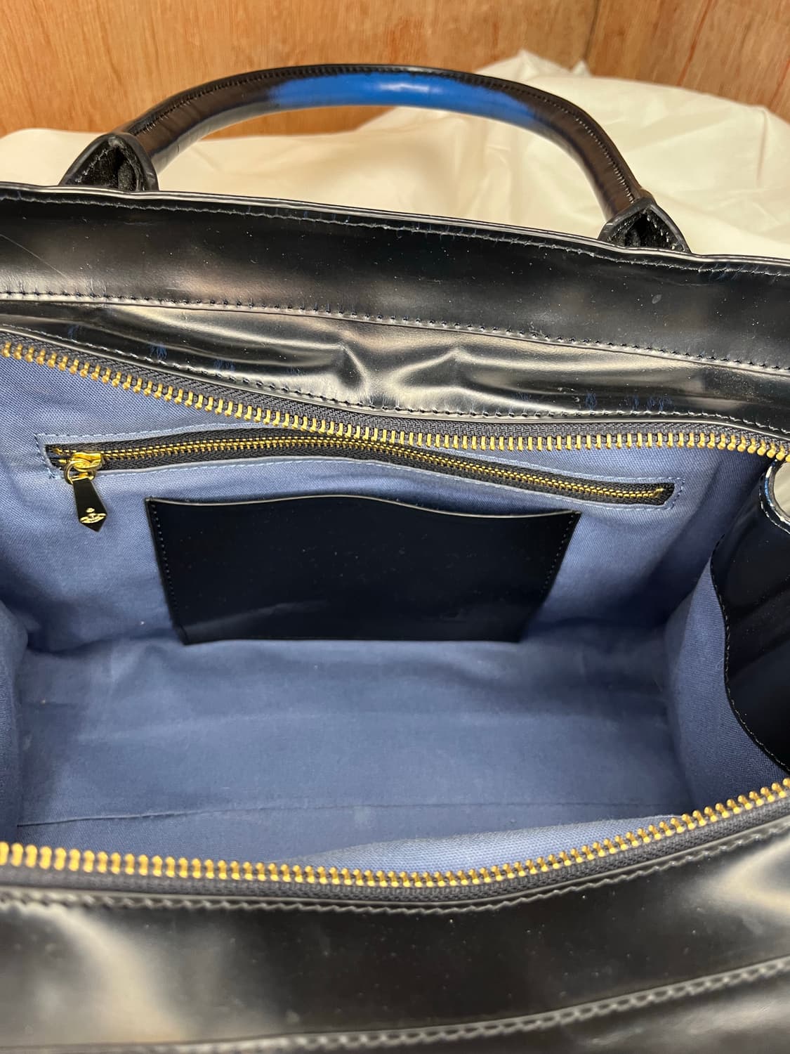 비비안 웨스트우드 오브 플로럴 그래픽 페이턴트 토트백 상품이미지6