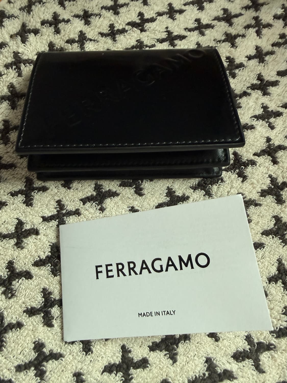 페라가모 블랙 카드지갑☆새제품 풀박스 상품이미지3