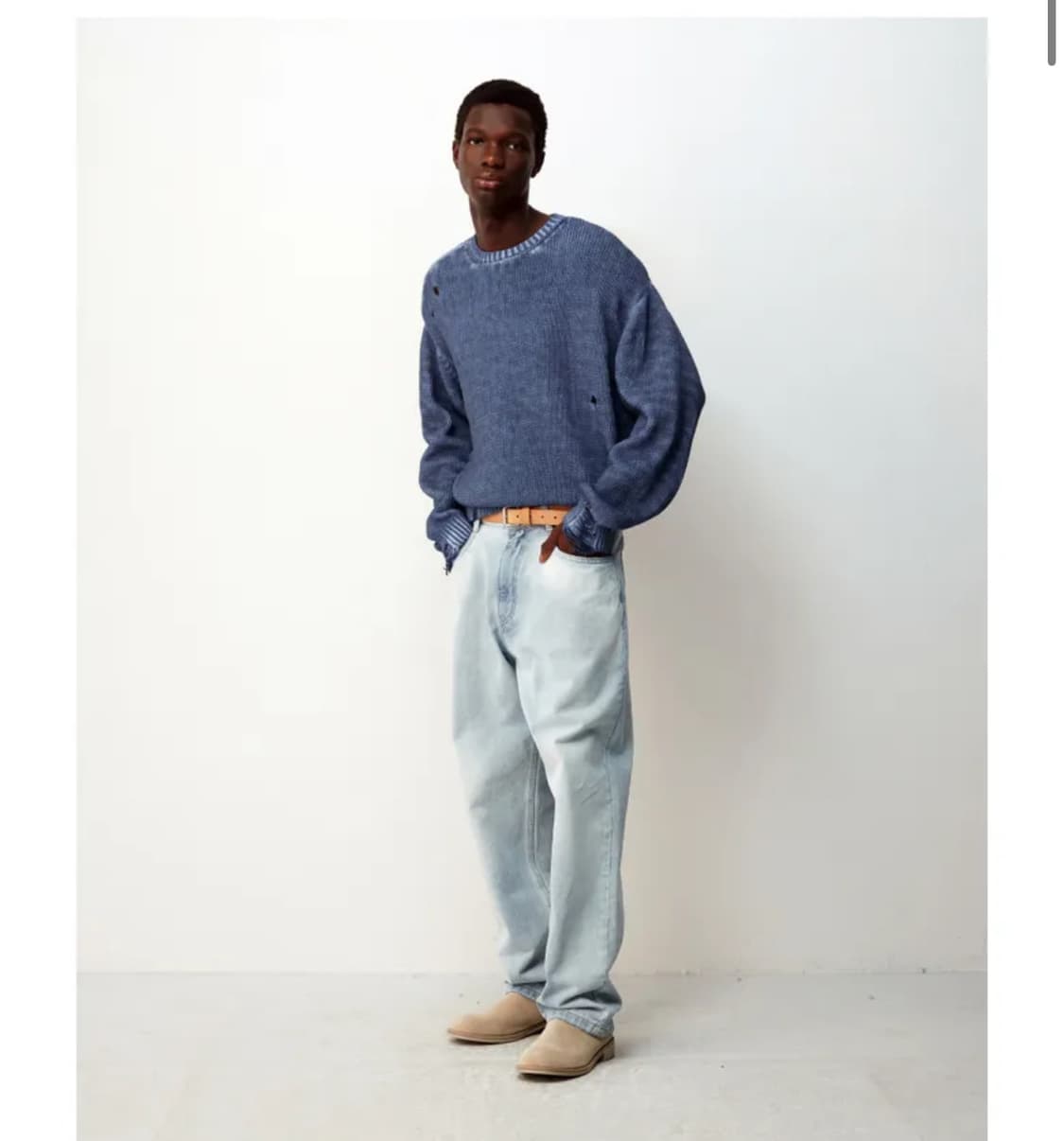 쿠어 컷아웃 디스트레스드 다잉 니트 (워시드블루) M사이즈 상품이미지2