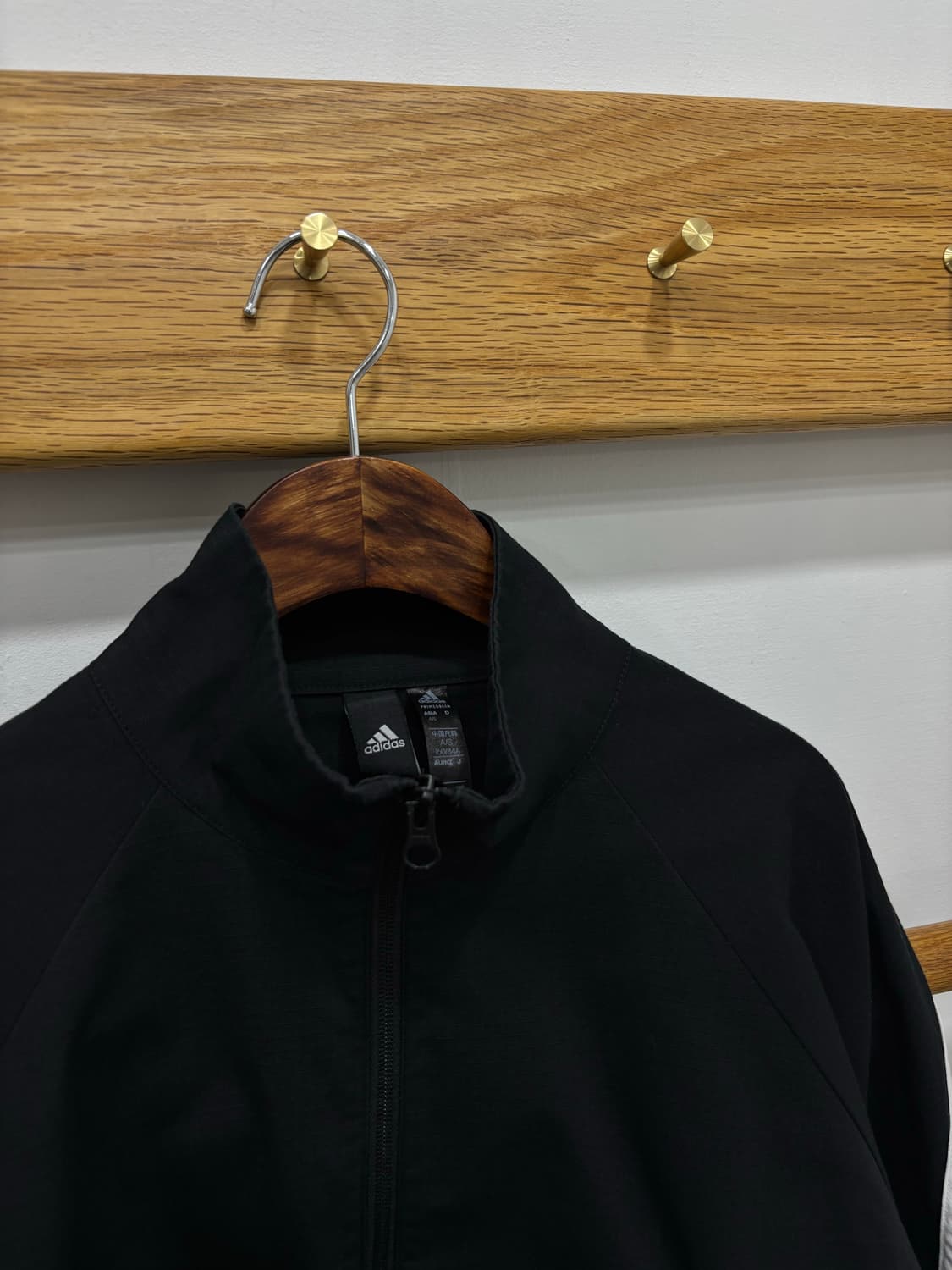 아디다스 W 오버핏 바람막이 상품이미지3