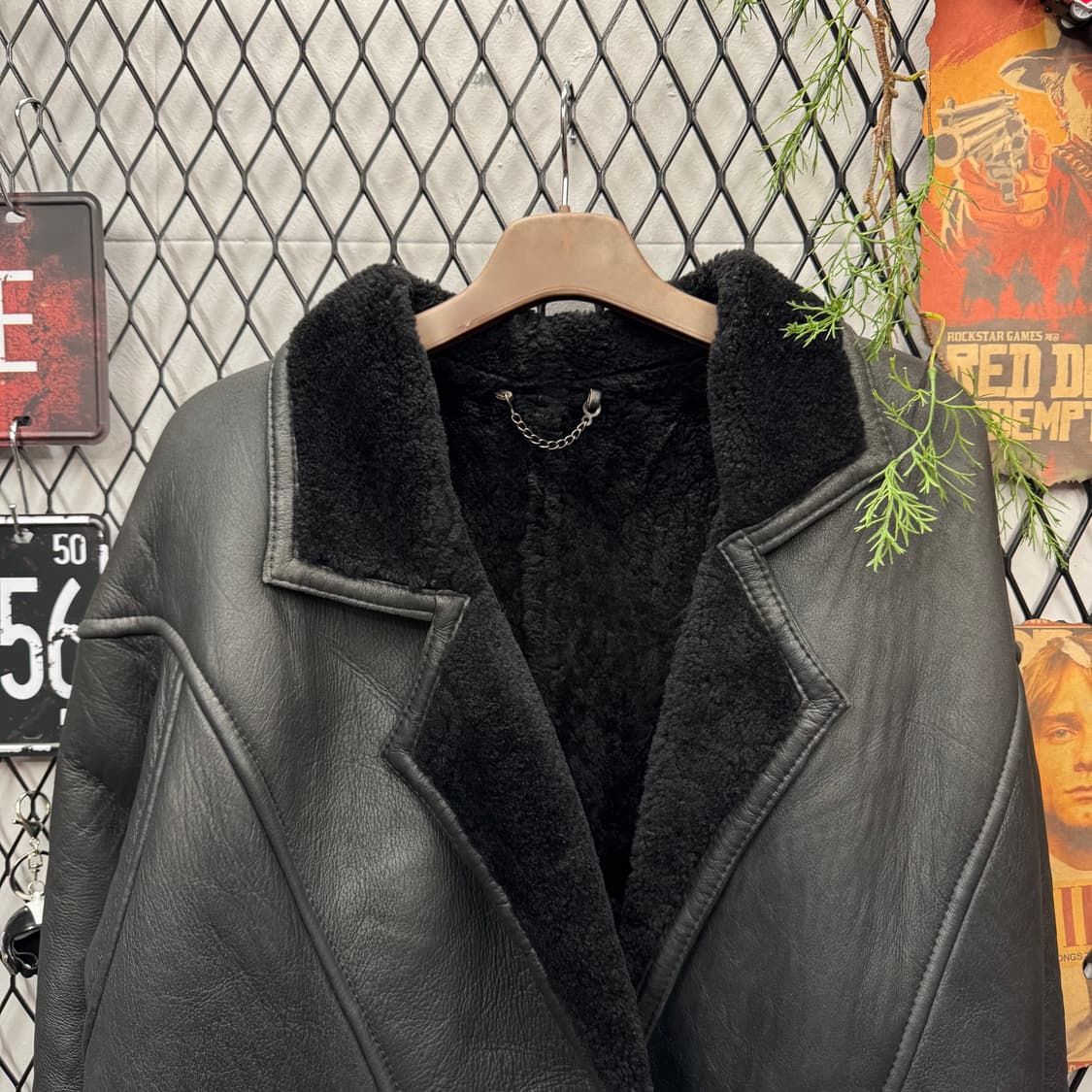 빈티지 퍼카라 롱 레더 코트 양가죽 전면 버튼 디테일 블랙 상품이미지3