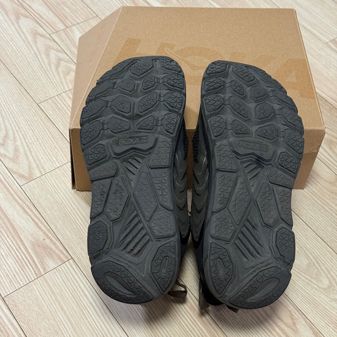 HOKA SATISFY 호카 새티스파이 클리프톤 285 상품이미지9