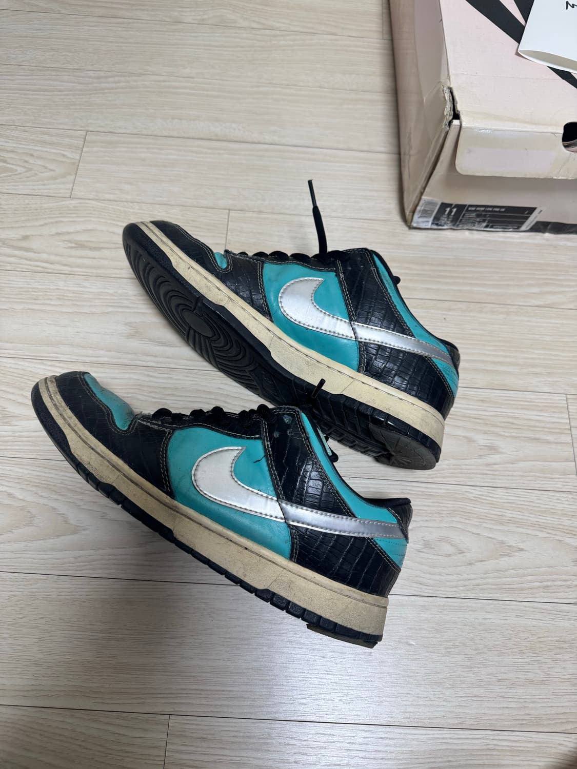 나이키 SB 티파니 덩크 로우 290 상품이미지3