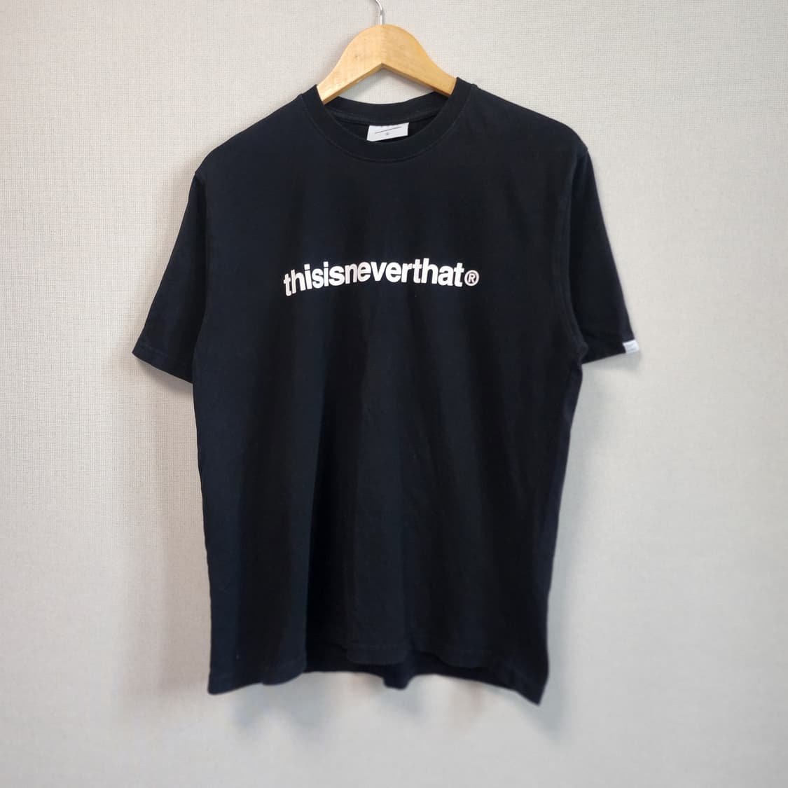 [S] 디스이즈네버댓 반팔 티셔츠 블랙 상품이미지1