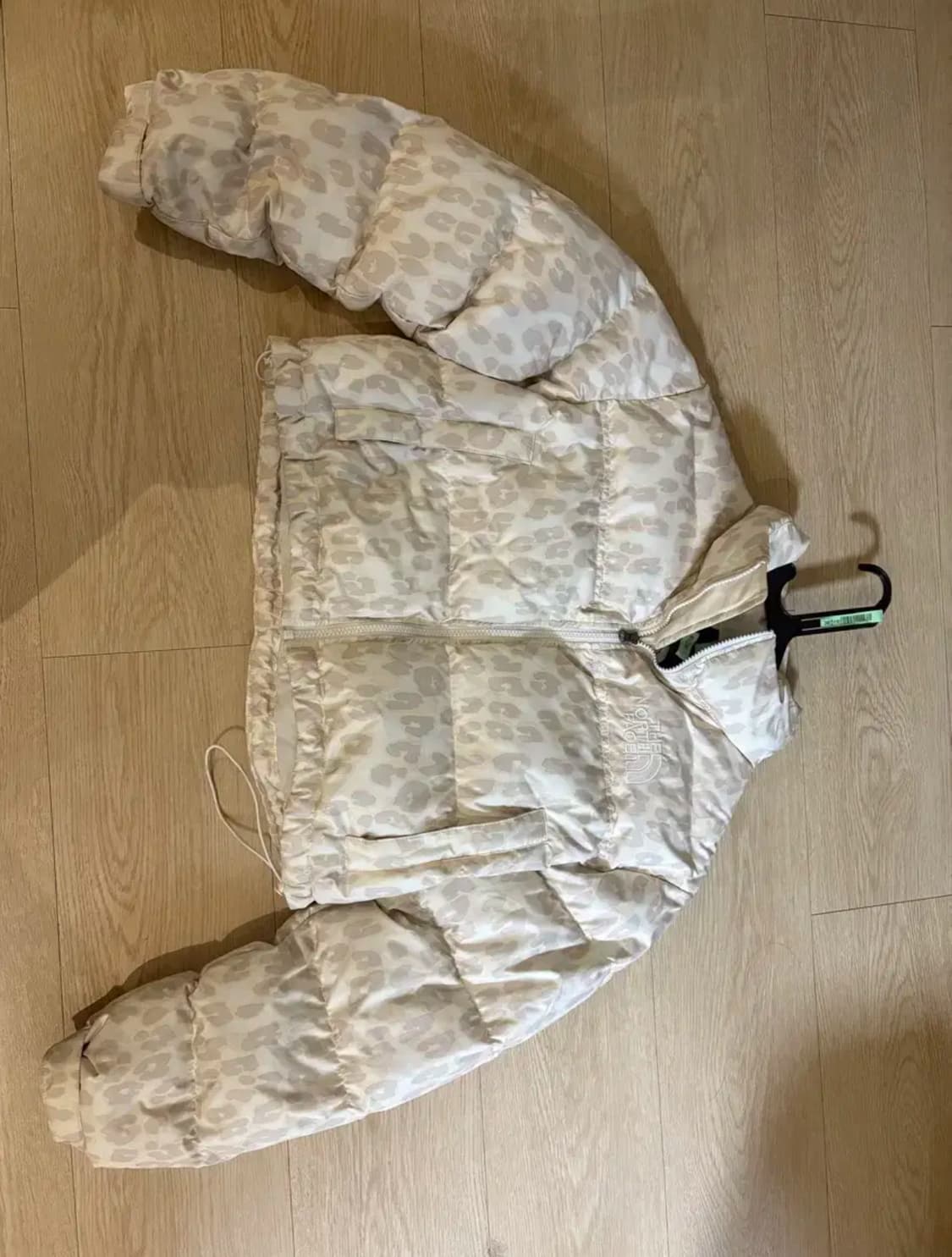 노스페이스 레오파드 패딩 눕시 m 상품이미지1