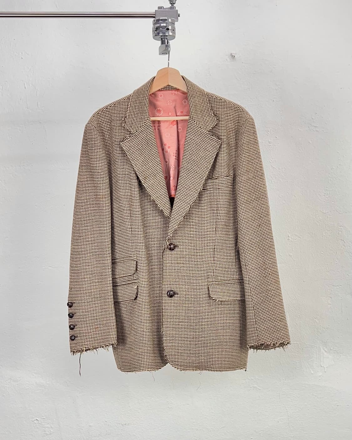 퀸테센스 하운드투스 브라운 체크 러프 커팅 2b 블레이저 상품이미지1