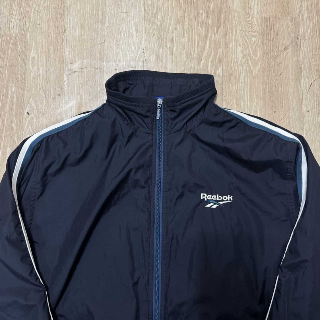 리복 올드스쿨 로고 바람막이 자켓 XL/105  상품이미지2