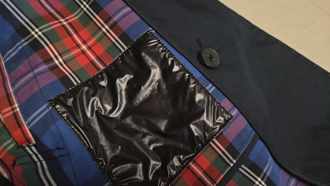 유니클로  x  JW 앤더슨 리버시블 체크 트렌치 코트 상품이미지4