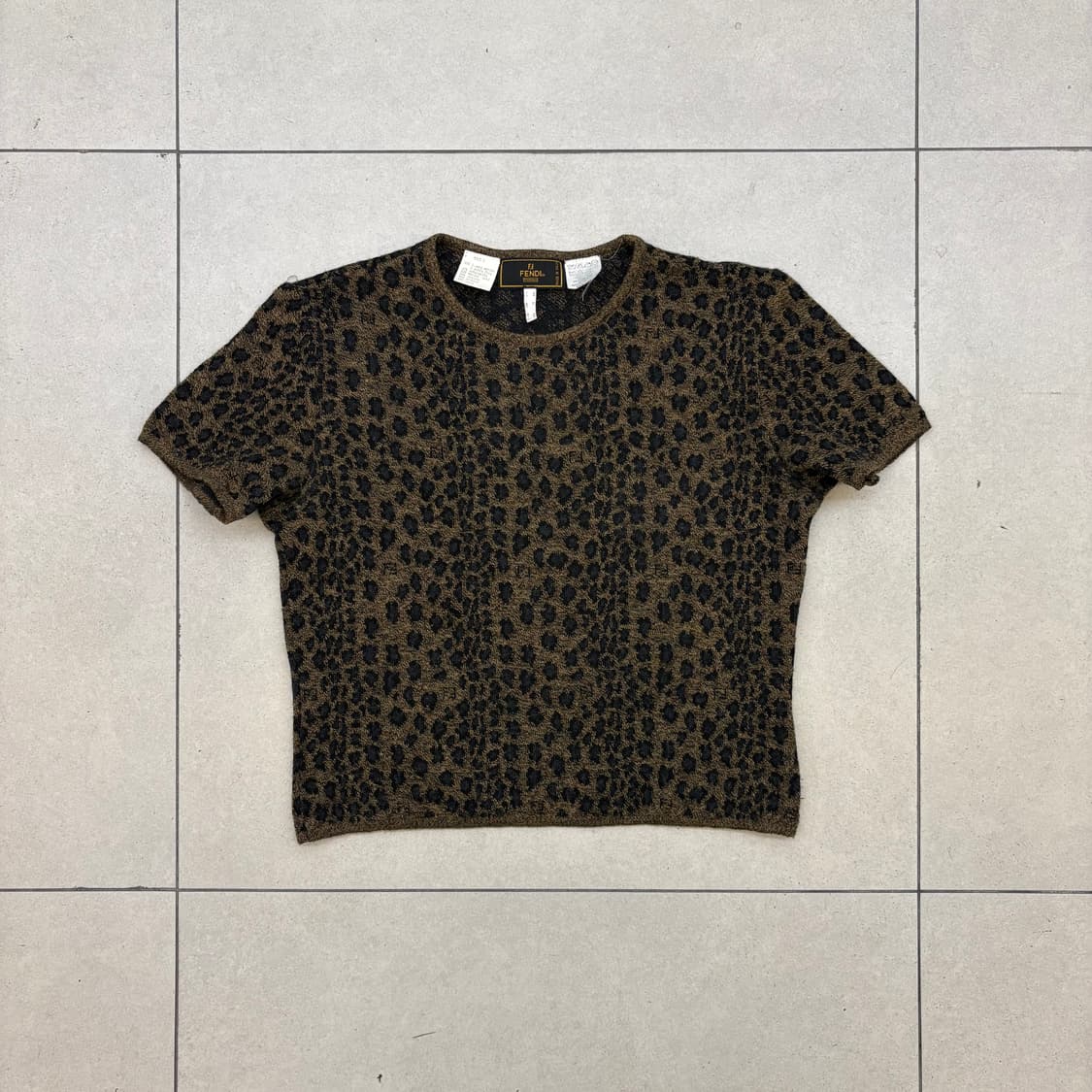 펜디 레오파드 니트 티셔츠 상품이미지2