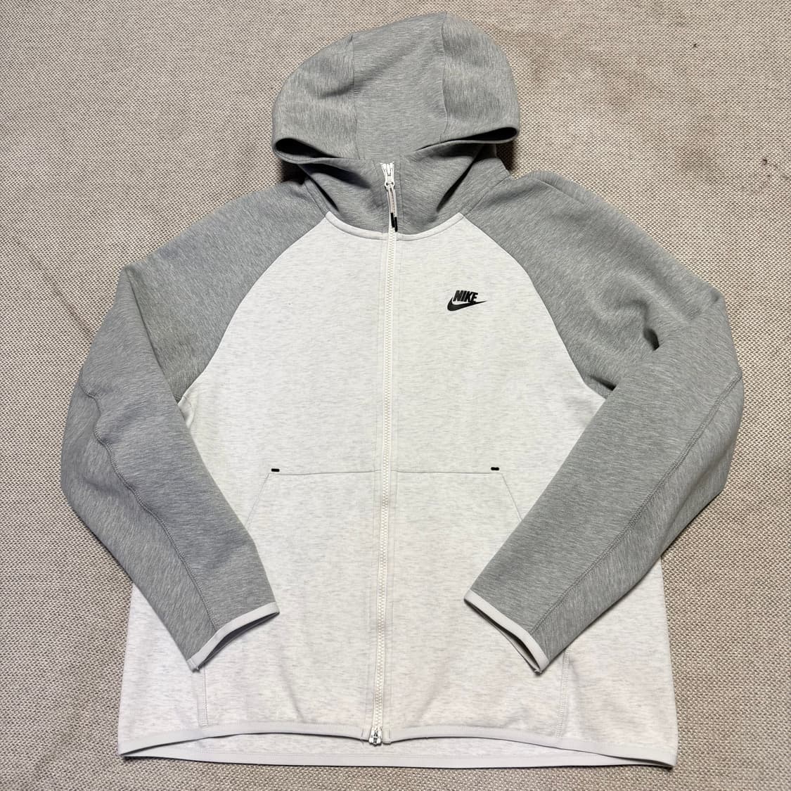 나이키 테크팩 후드 풀집업 상품이미지1