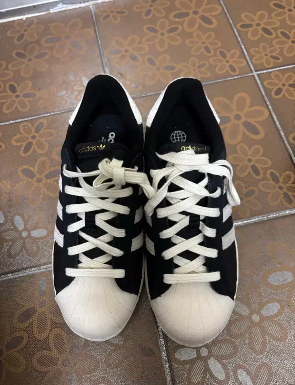 아디다스 슈퍼스타 82 블랙 화이트 230 상품이미지1