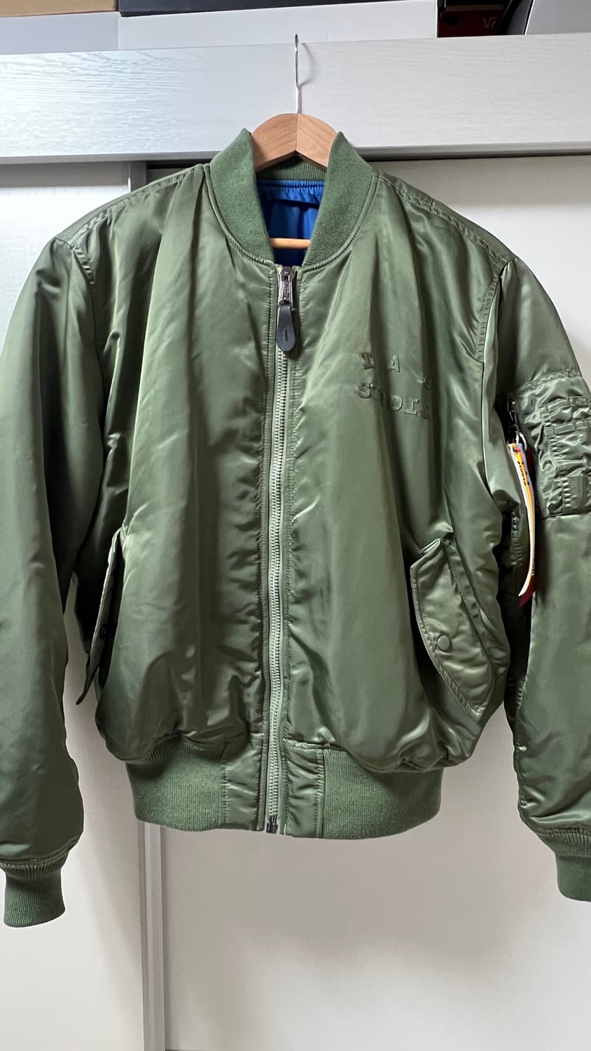 아이앱 스튜디오 x 알파인더스트리 MA-1 자켓 카키 L 상품이미지1