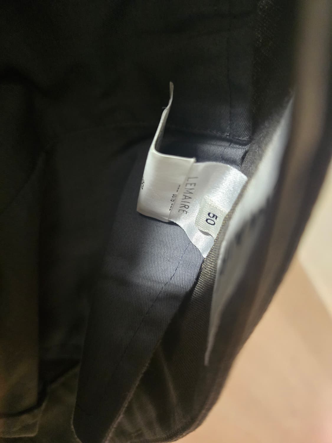 르메르 22fw steel beige Chinese 셋업 50 상품이미지5