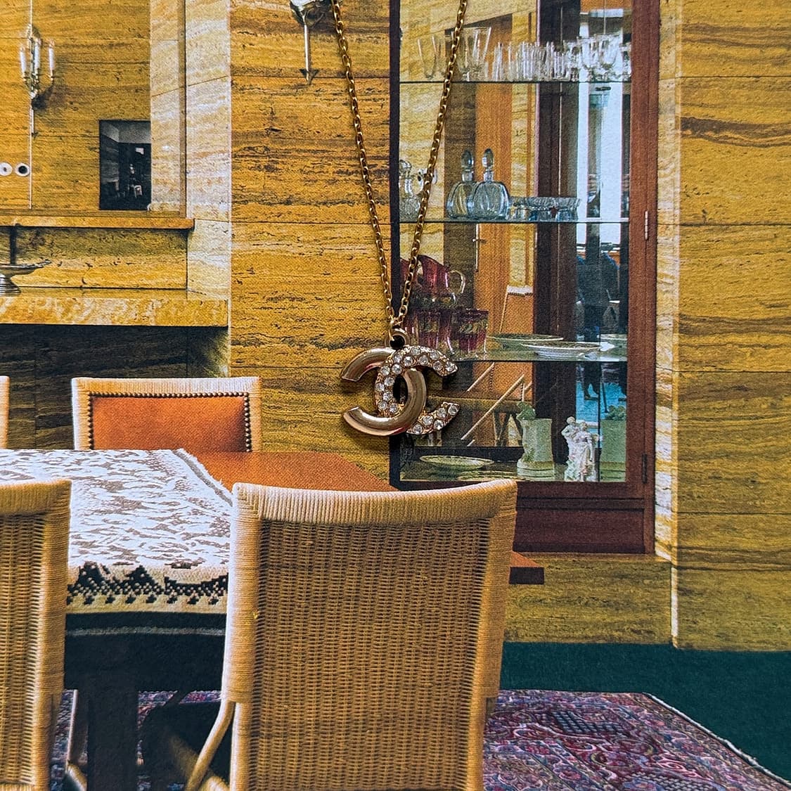 샤넬 CC로고 디바이드 라인스톤 목걸이 상품이미지3