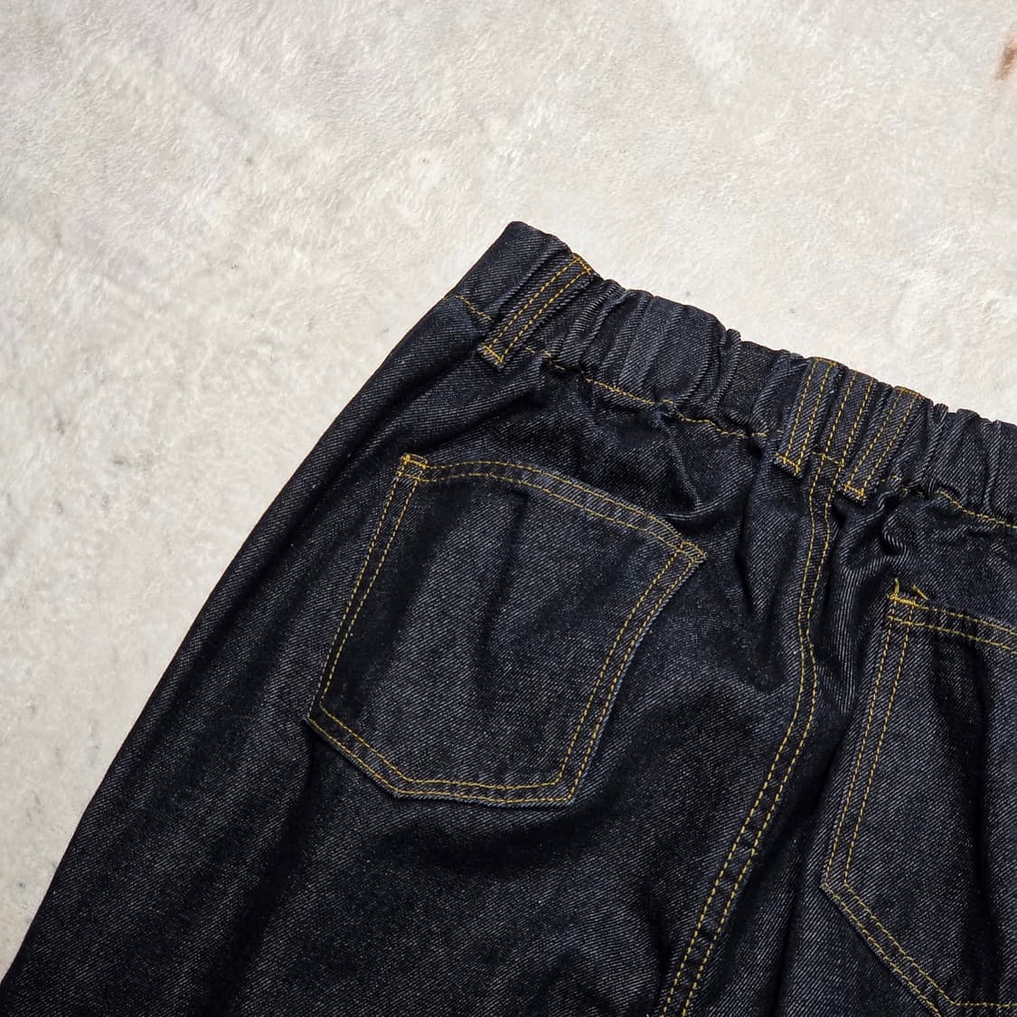 반밴딩 투핀턱 생지 데님 와이드팬츠 상품이미지5