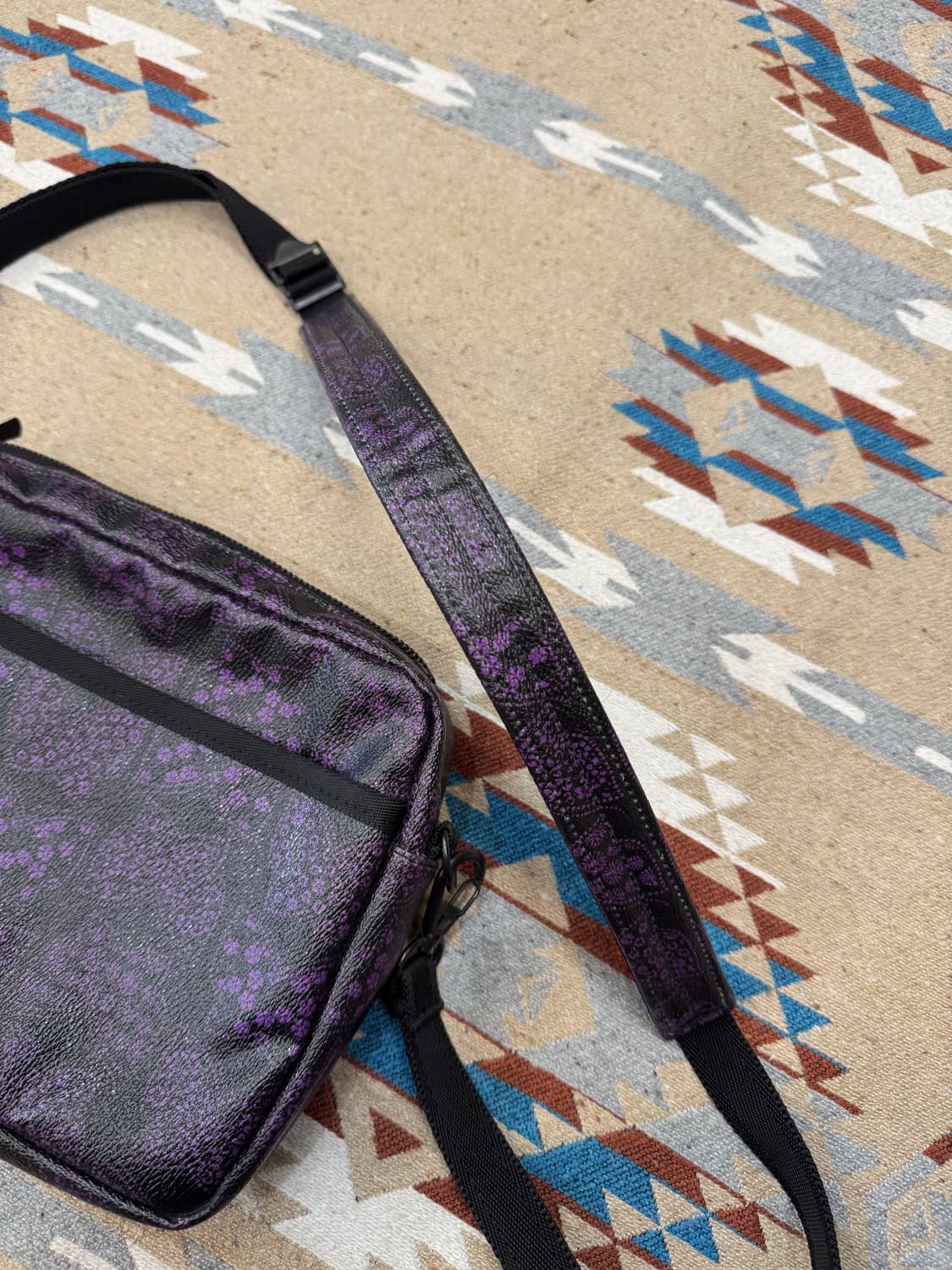 [OS] 니들스 PVC 빠삐옹 샤코슈백 퍼플  상품이미지8