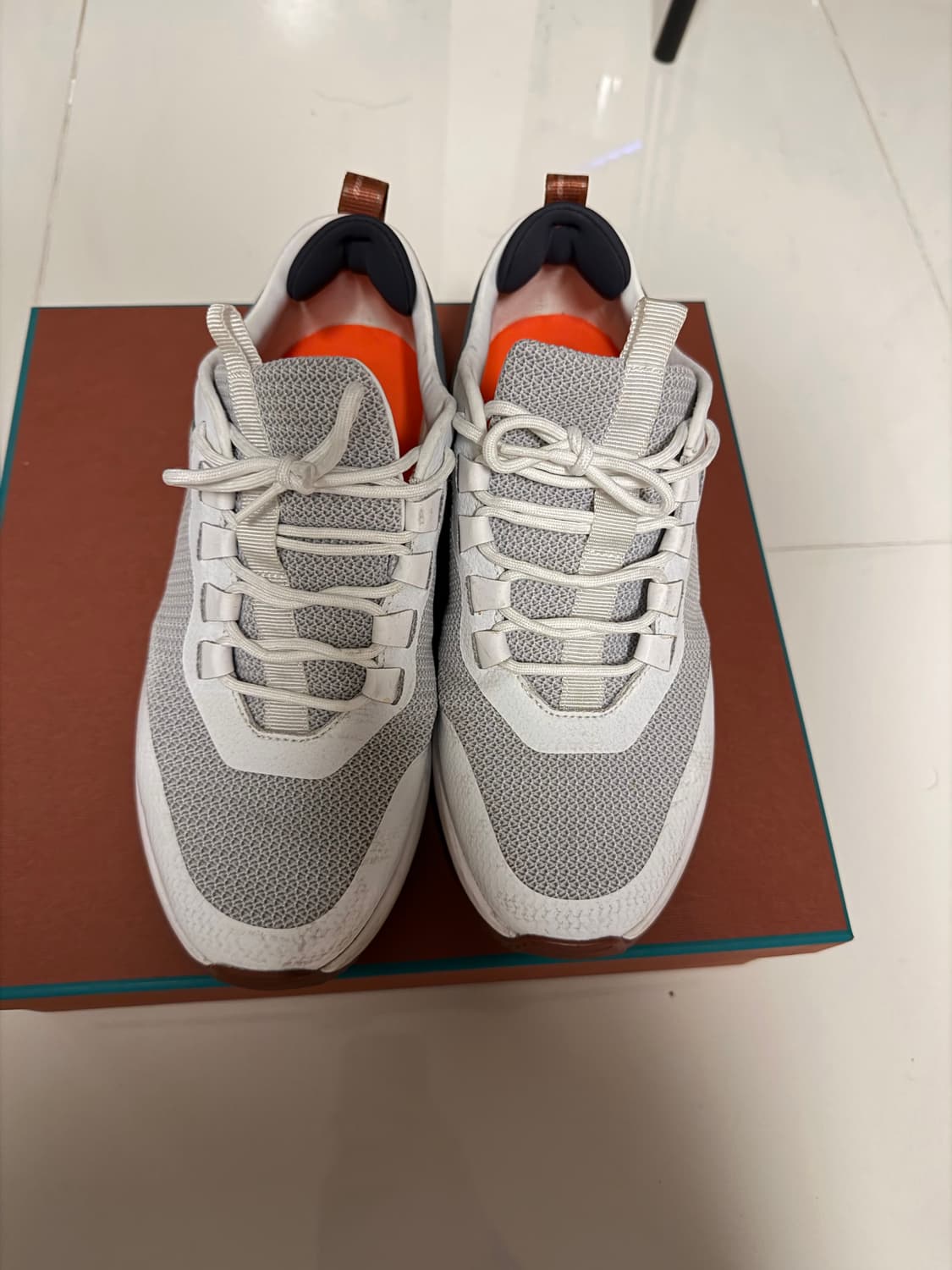 로로피아나 위크엔드 스미커즈39 상품이미지1