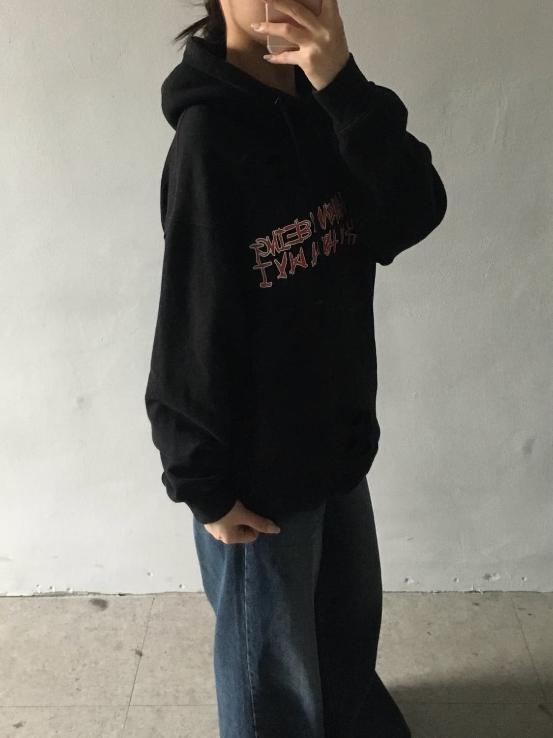 아임낫어 휴먼비잉 데미지 후드티 상품이미지2