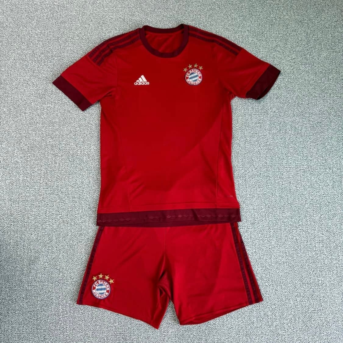 아디다스 15-16 뮌헨 유니폼 세트 상품이미지1