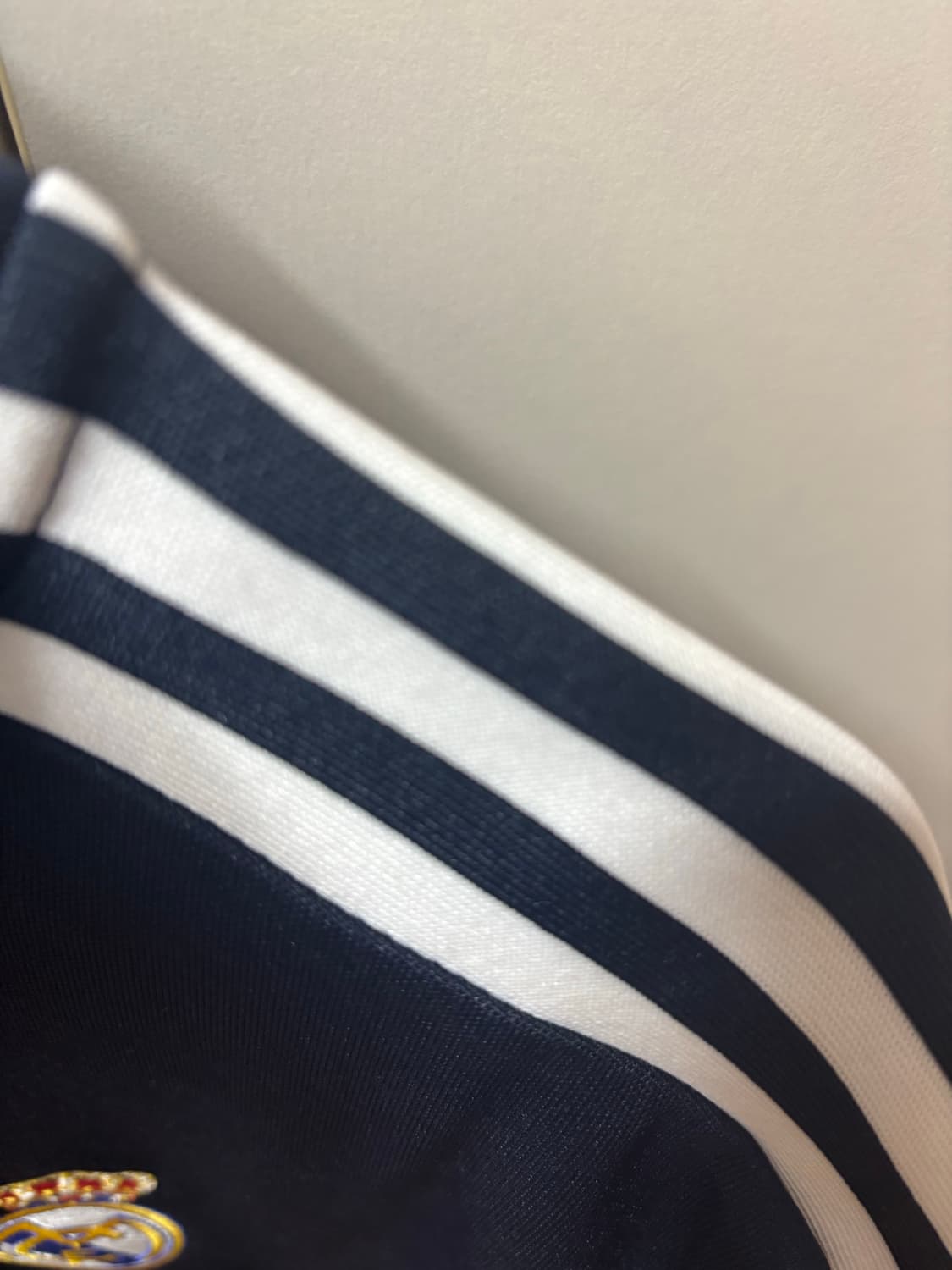 레어 아디다스 레알마드리드 트랙탑 상품이미지3