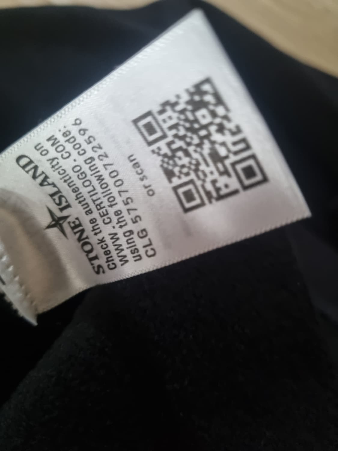 스톤아일랜드 스트라이프맨투맨. L/ XL. (새거급) 상품이미지6