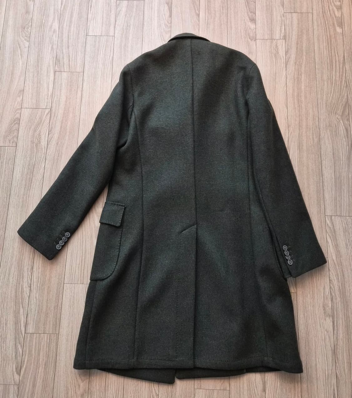 베나코앤모나코 더블버튼 코트 판매합니다 상품이미지2