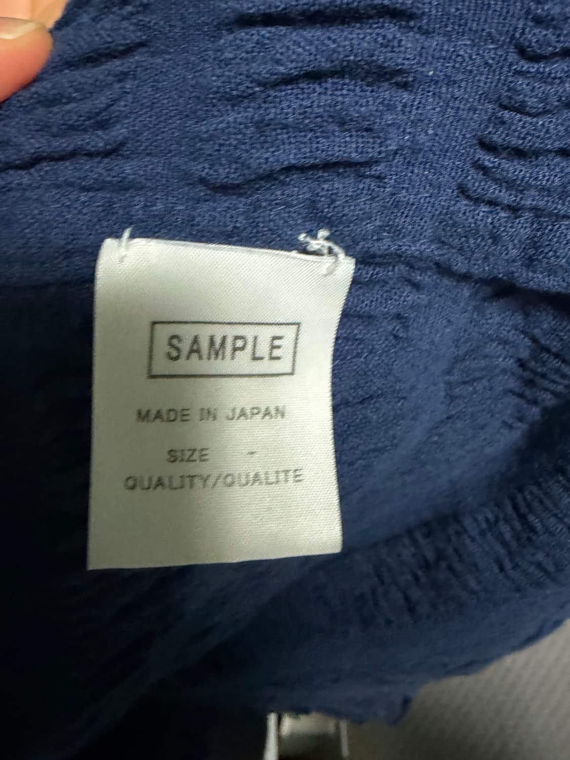 ISSEY MIYAKE cut-off knit hood jacket 상품이미지4