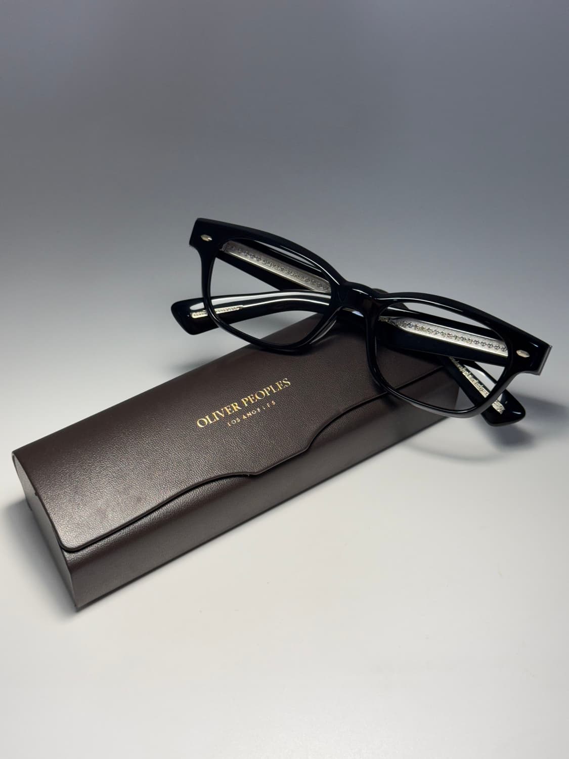 올리버 피플스 latimore 블랙 볼드 뿔테 안경 0181 상품이미지1
