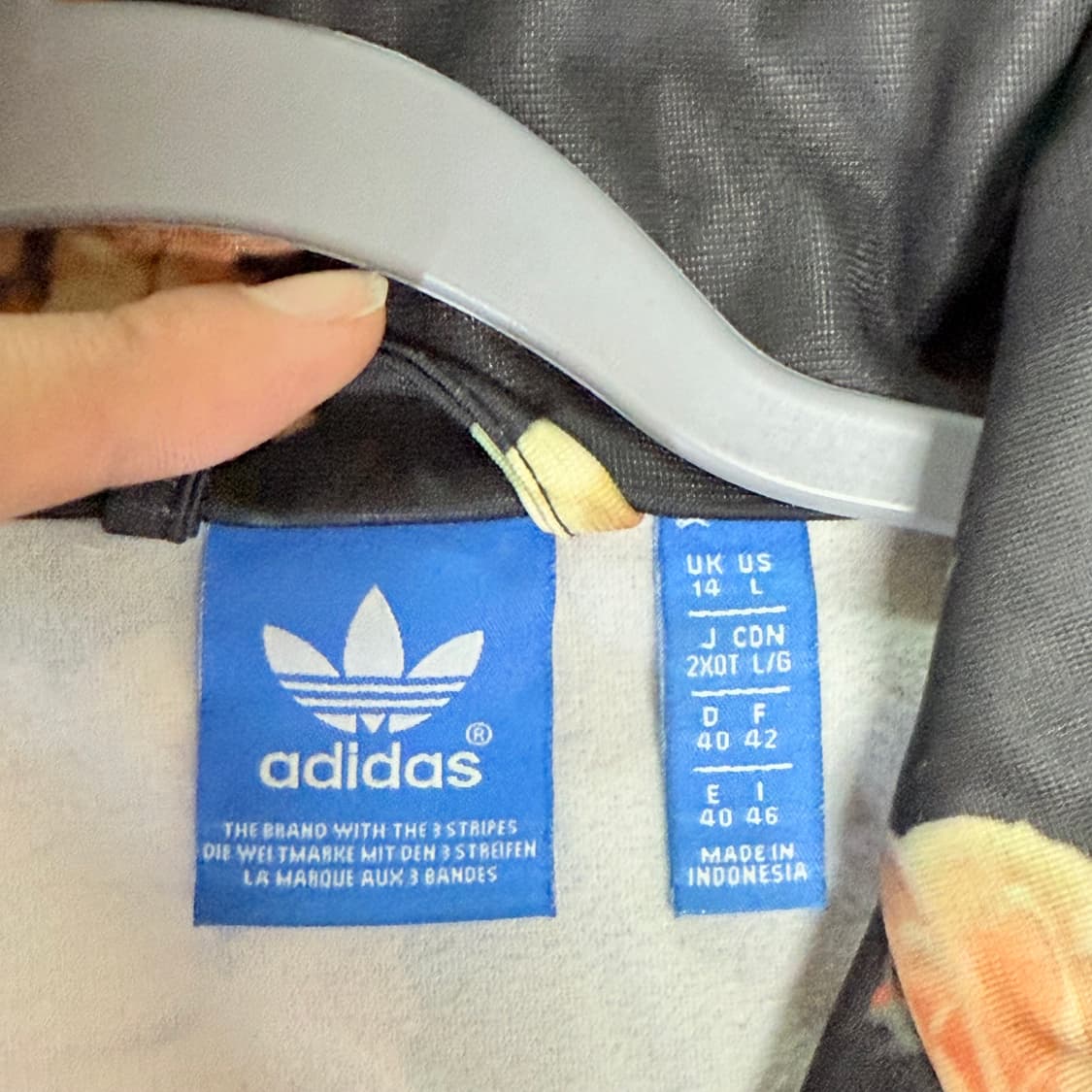 아디다스 오리지널 플라워 패턴 트랙탑 L 상품이미지3