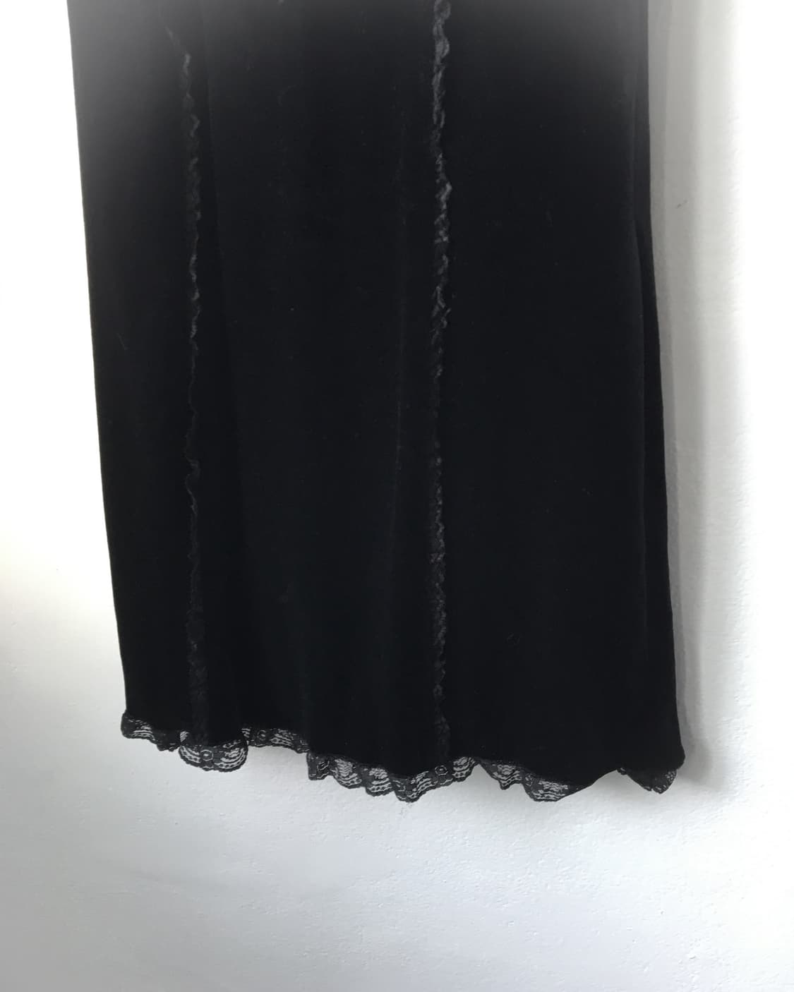 Lace trimming velvet onepiece 상품이미지4