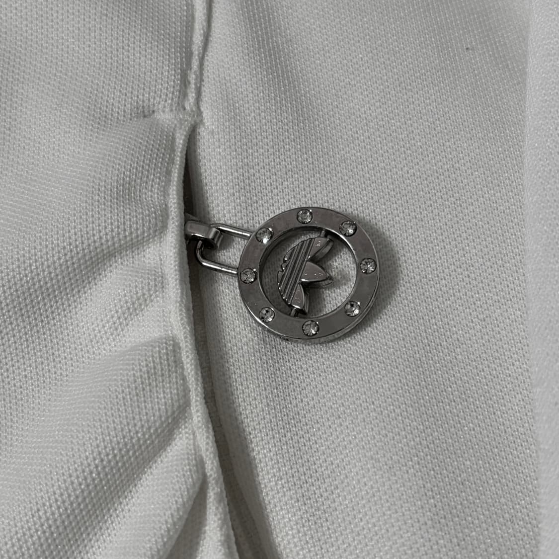 아디다스 파이어버드 화이트 실버 큐빅 크롭 딱붙핏 져지 상품이미지4