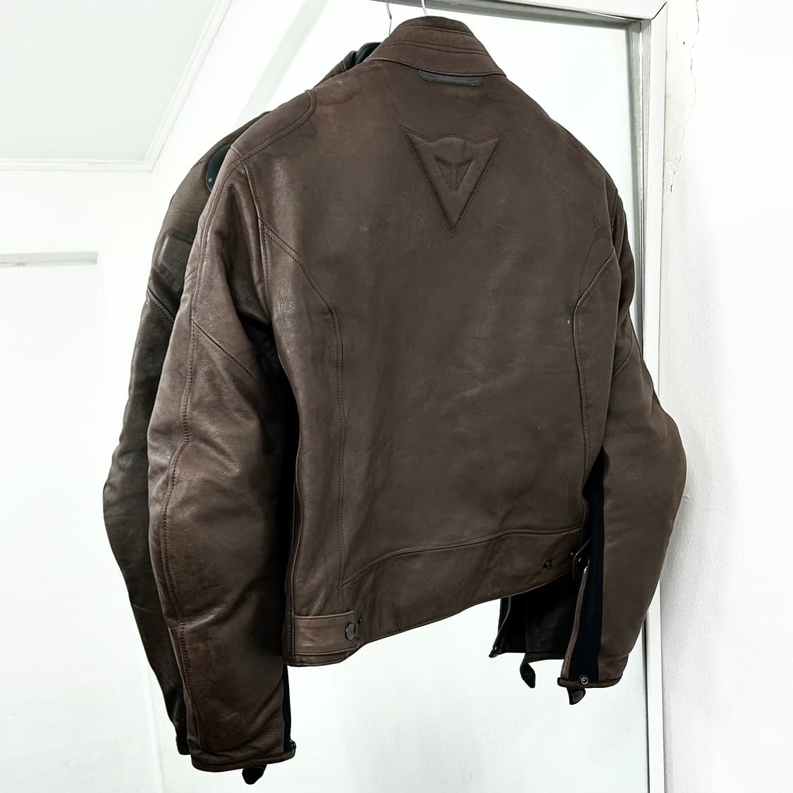 다이네즈 스트리트다커 소가죽 레이싱 자켓 상품이미지5