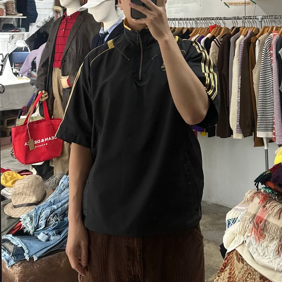 (착용컷) 아디다스 풋볼 반팔 웜업 (남성용 100) 상품이미지3