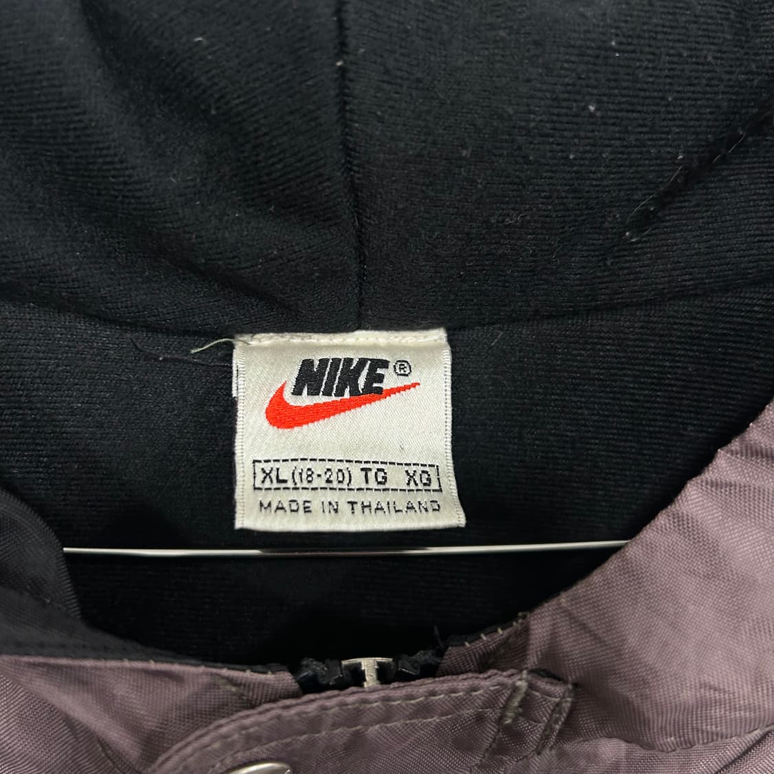 나이키 올드스쿨 퀼티드 래글런 나일론 자켓 상품이미지3