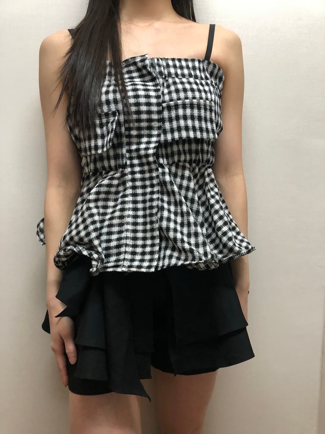 빈티지 블랙 체크 프릴 탑 상품이미지3