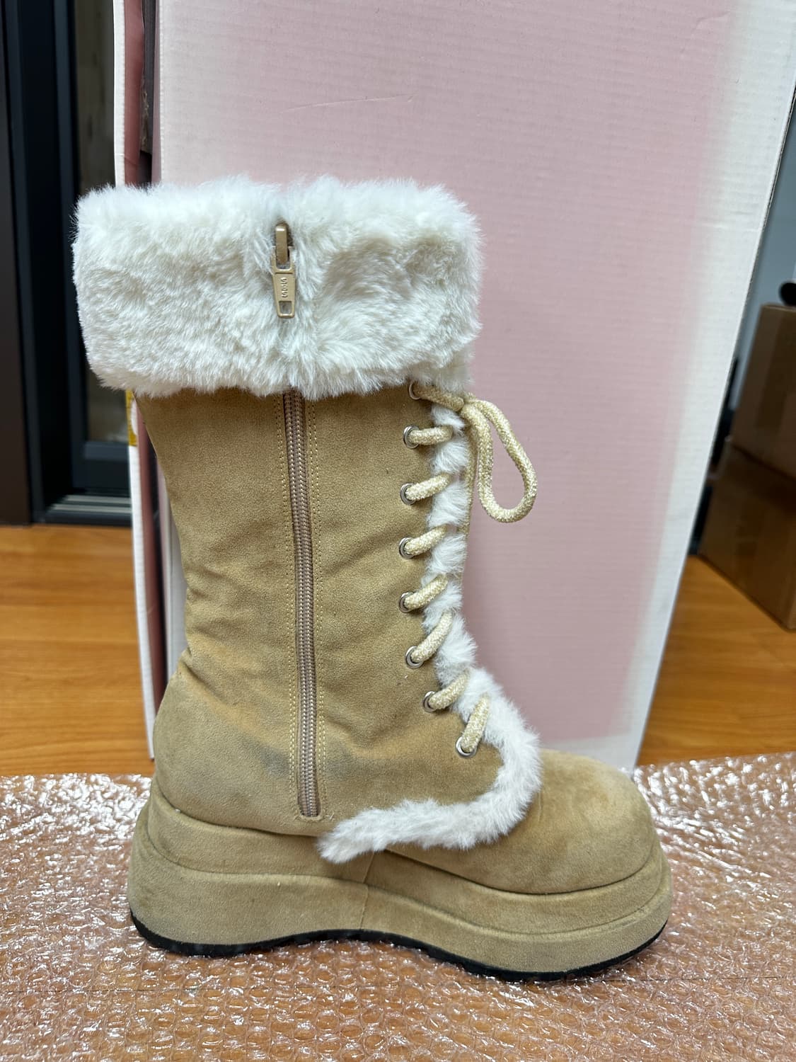 루루서울 엔젤퍼부츠 베이지 미디 235 상품이미지8