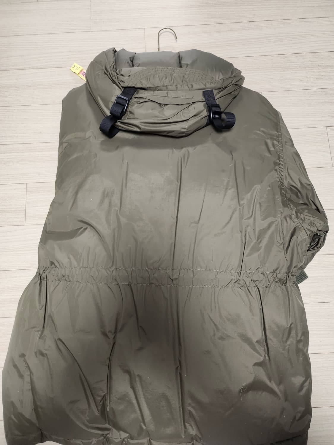 아웃스탠딩 카라코람 구스다운  상품이미지2