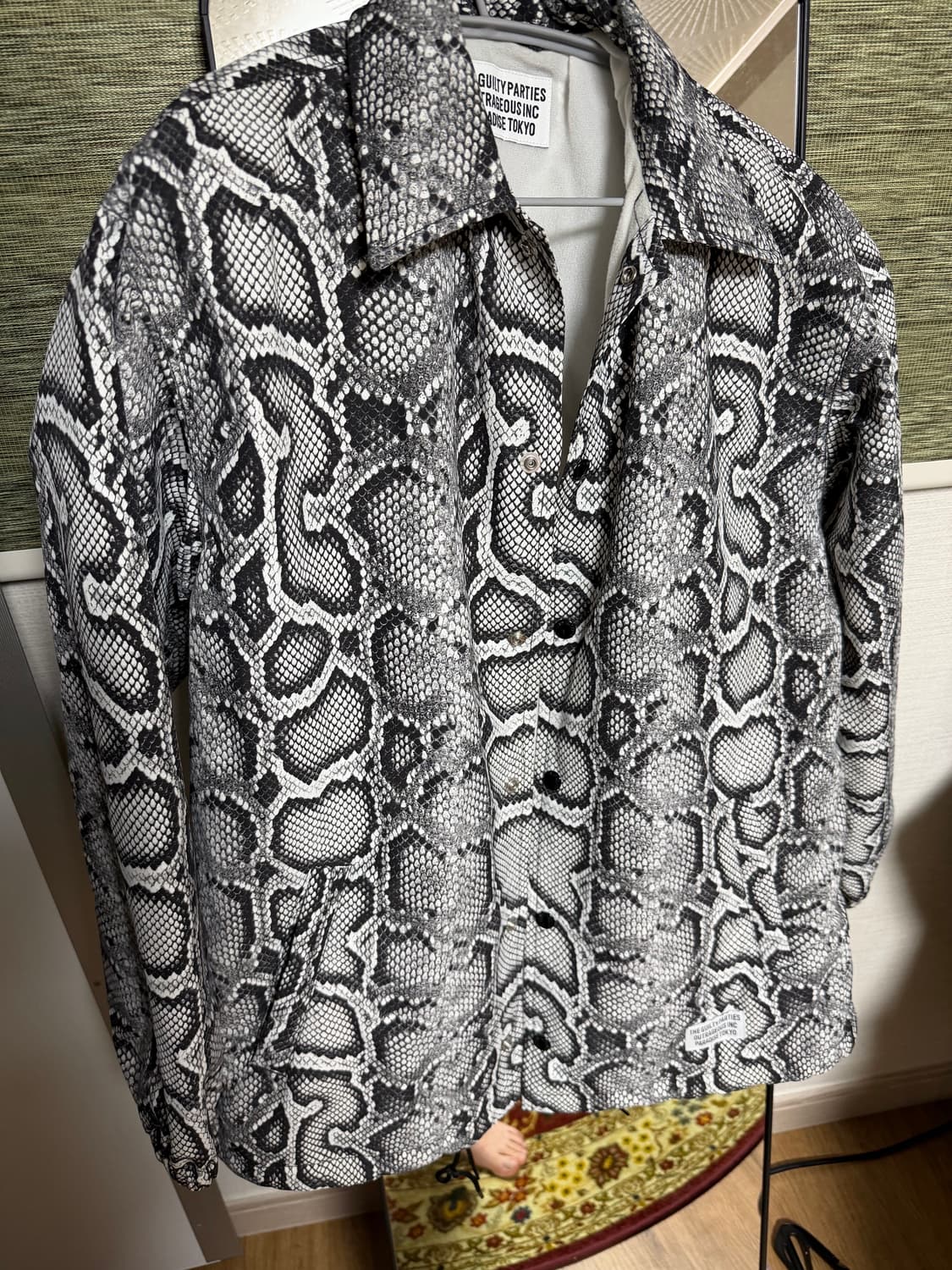 와코마리아 뱀피 코치자켓 상품이미지1