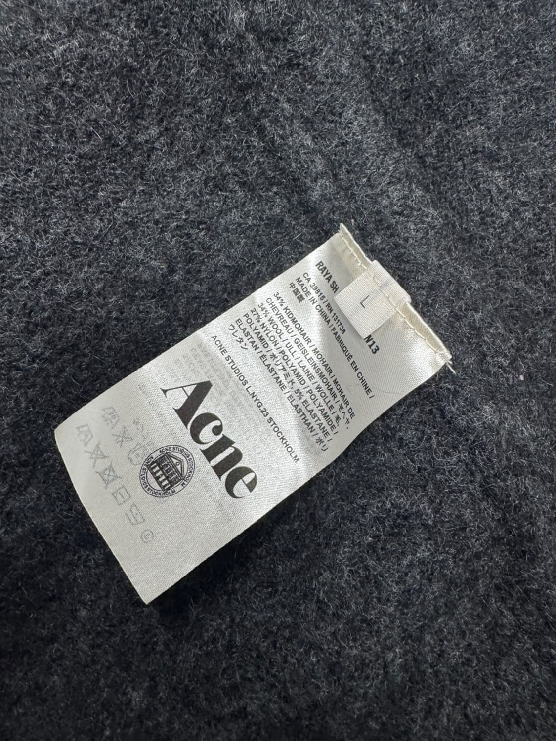 아크네스튜디오  상품이미지4