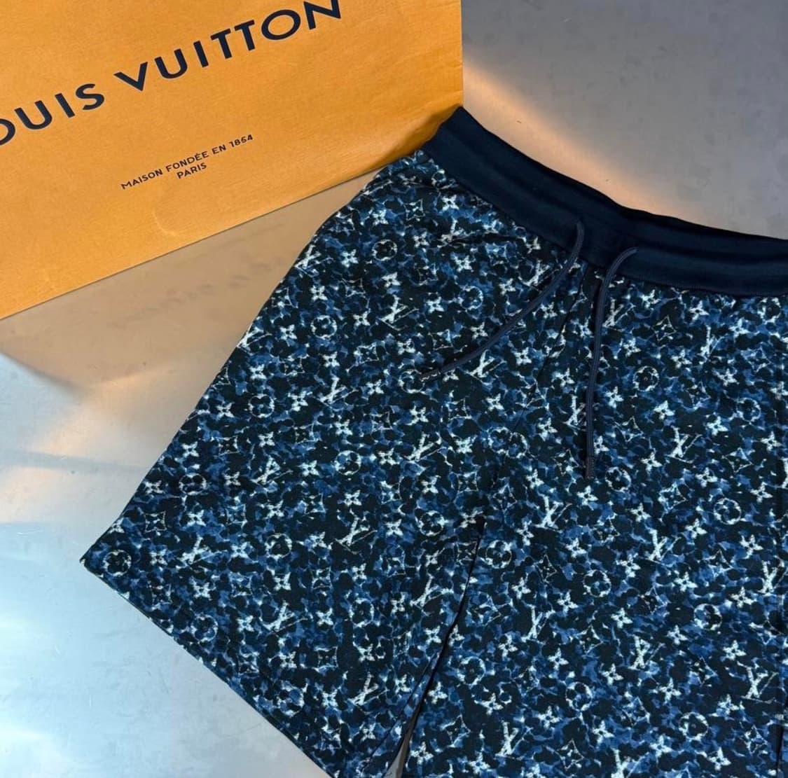 [리오브] 루이비통 모노그램 집스루 코튼 반바지 상품이미지3