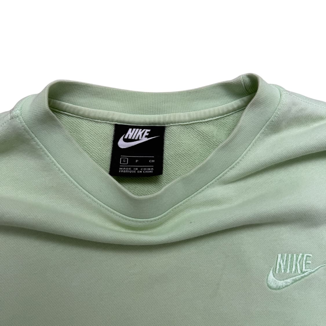 나이키 맨투맨 상품이미지2