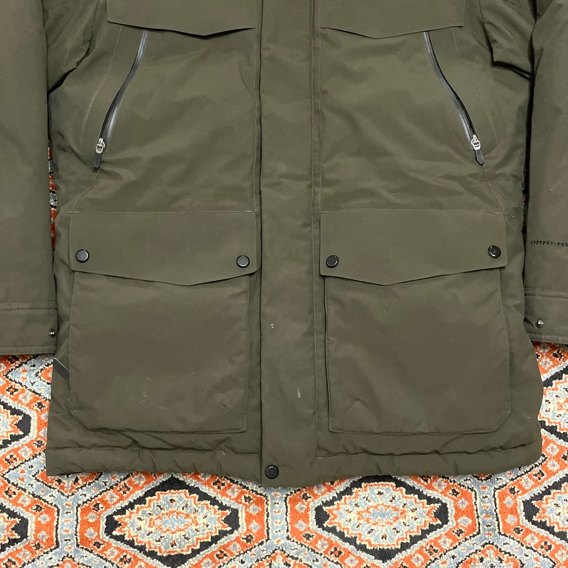 컬럼비아 카키 구스다운 포켓 패딩점퍼 남성M  상품이미지2