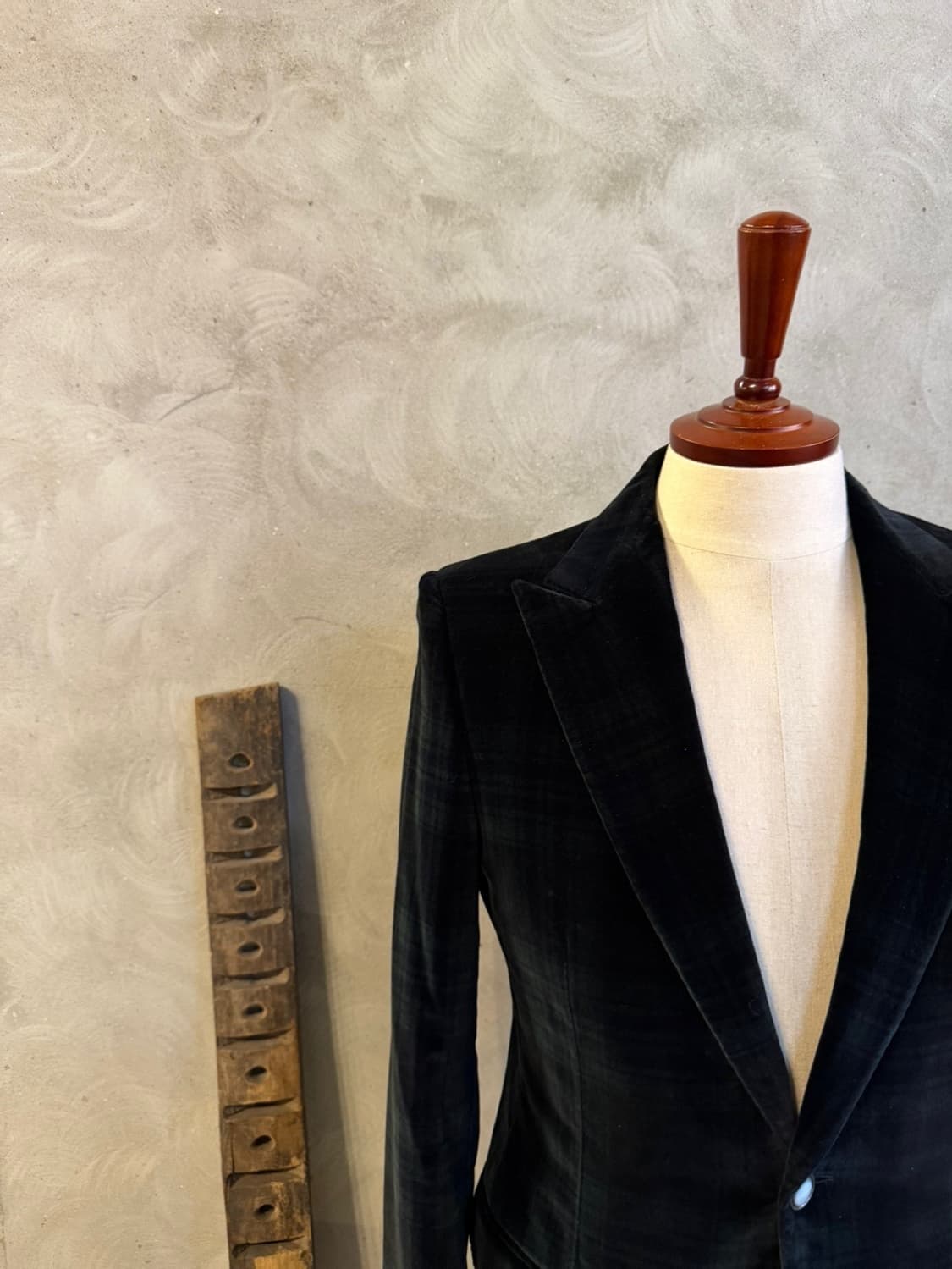 에르메네질도 제냐 꾸띄르 블랙와치 벨루어 자켓 95 상품이미지2