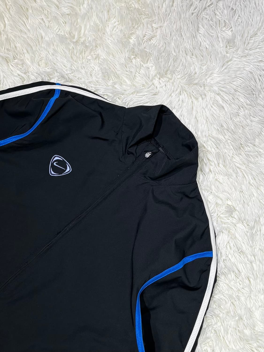 나이키 스우시 블랙 바람막이 상품이미지4