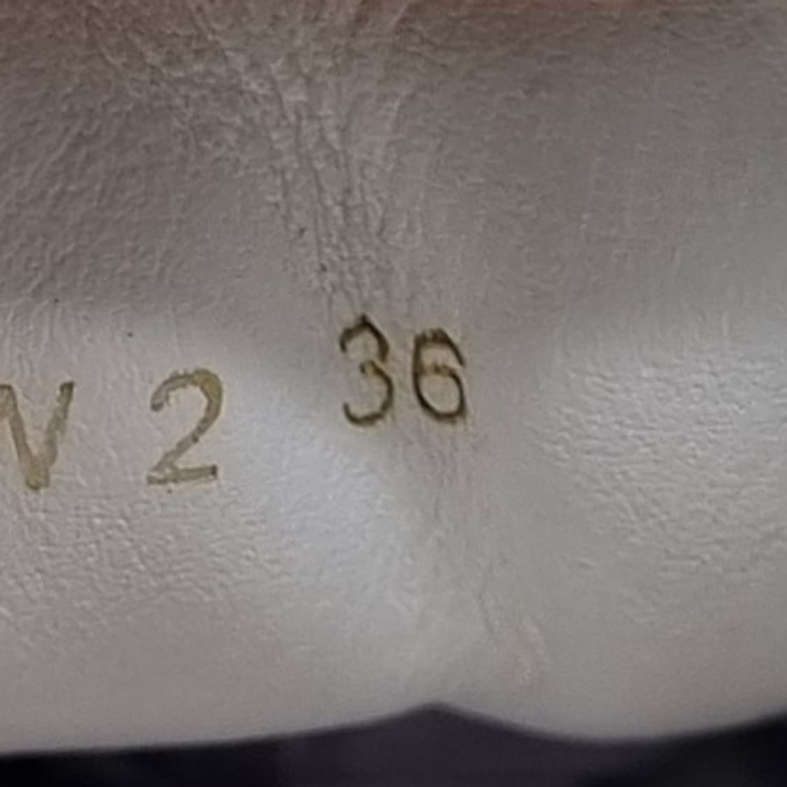 발렌티노 가라바니 여성 스니커즈36 230 상품이미지6