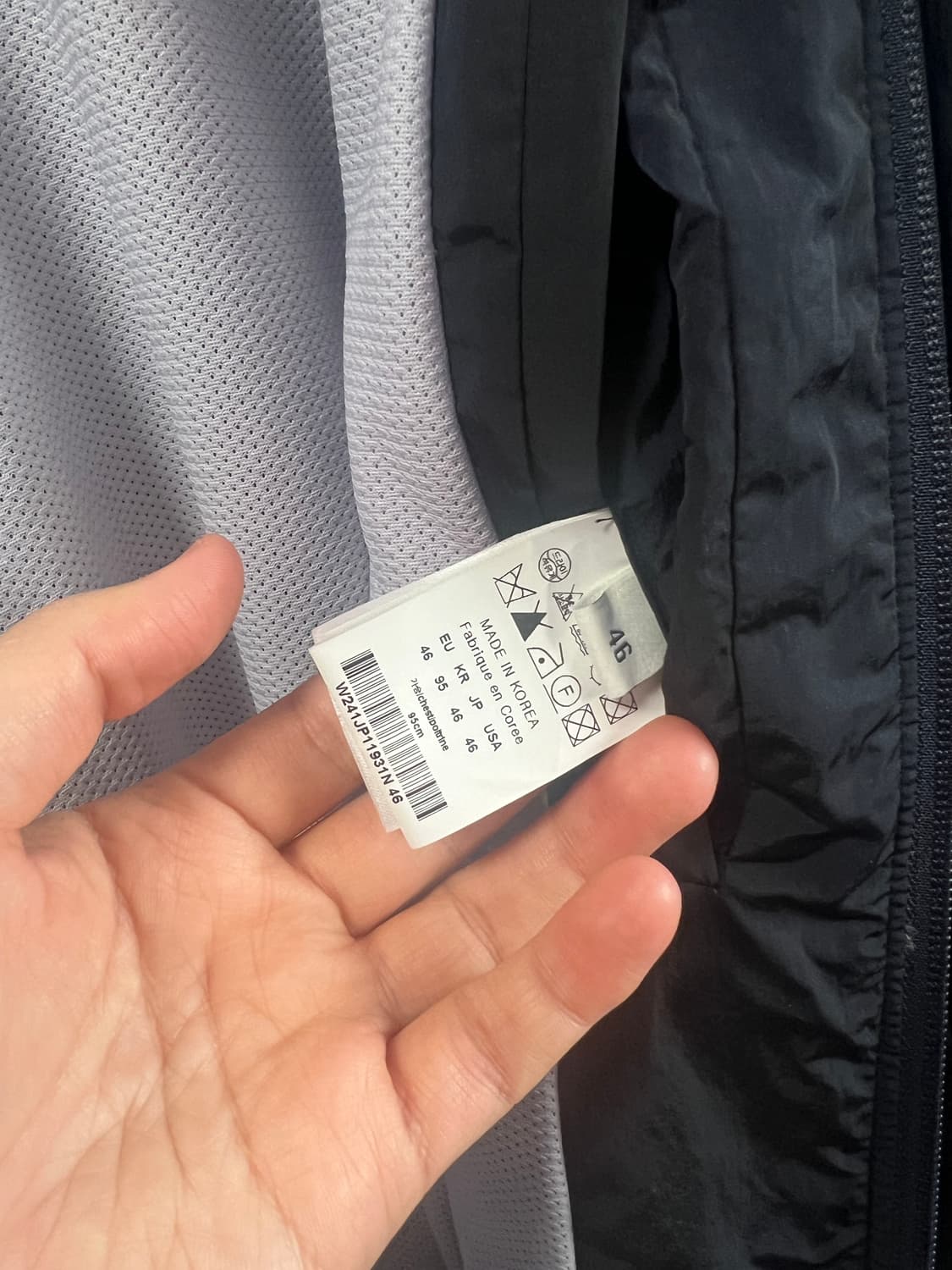 우영미 24ss 트랙 자켓 네이비 상품이미지5