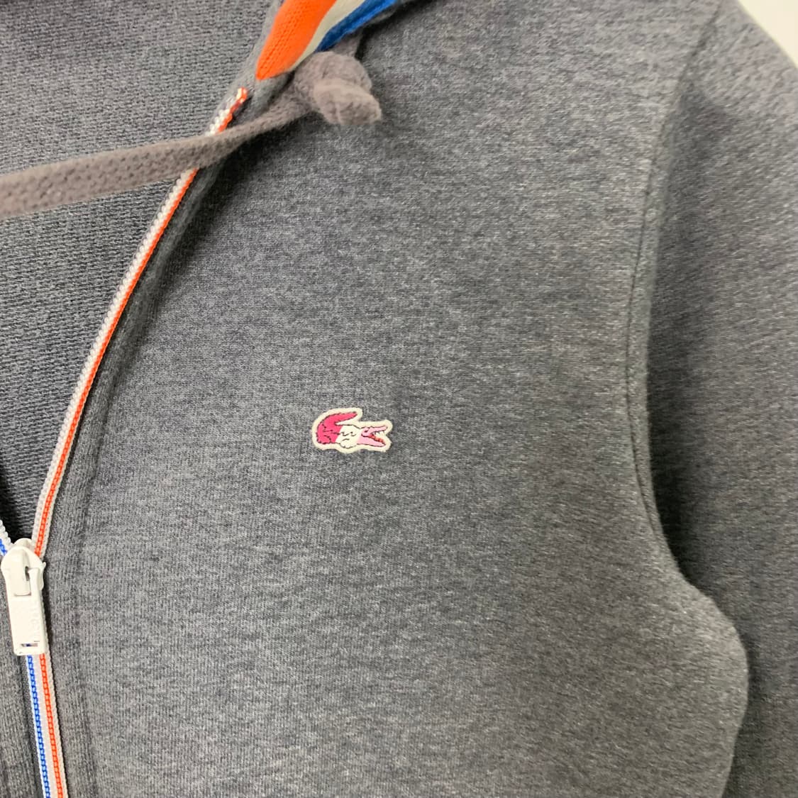 라코스테 자수로고 차콜 후드집업 상품이미지4